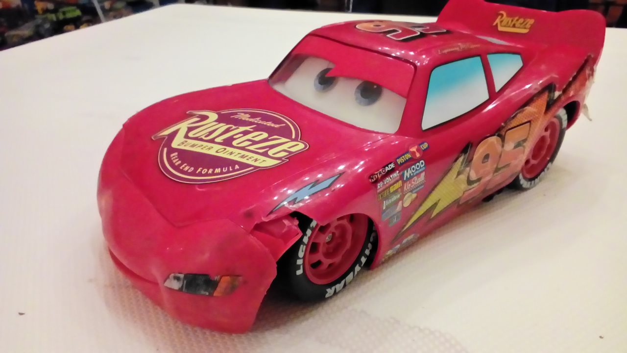 Wrecked lightning discount mcqueen