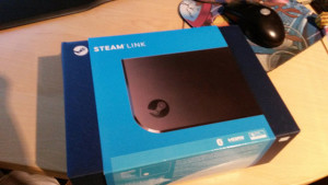 Steam_link_Front-Box